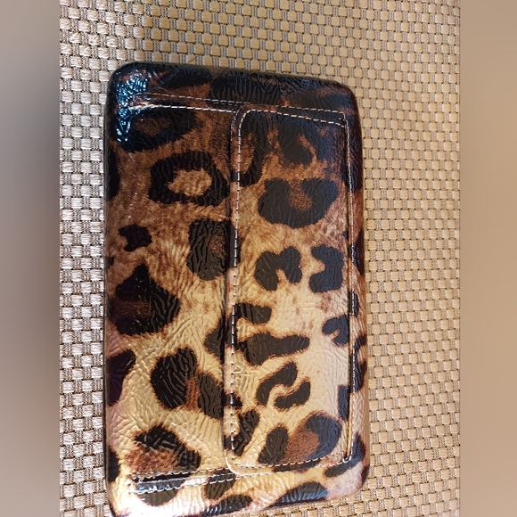 Leopard Print Wallet & Checkbook Cover - Picture 6 of 7